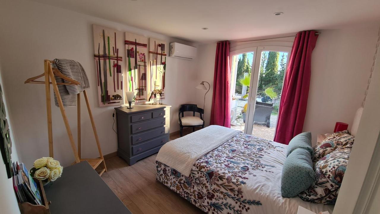 Bed and Breakfast Mas Orféo Montauroux Esterno foto